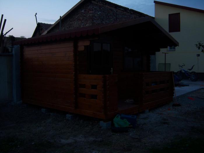 100_4256 - Case din lemn terase si altele pentru gradini