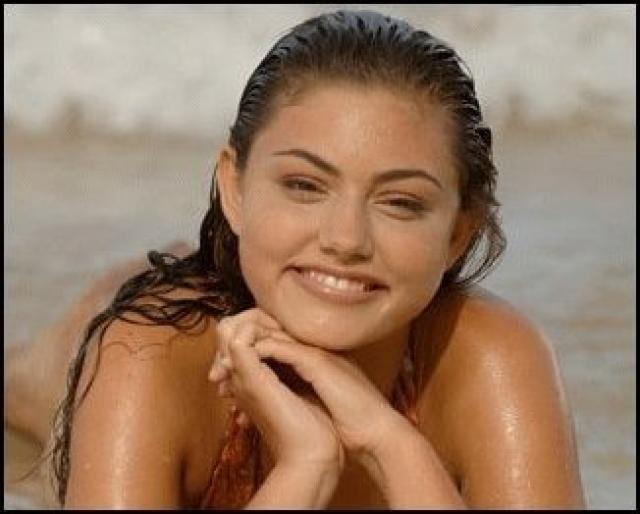 ag28318n100708 - cleo emma rikki sirene