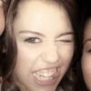 20f4xtv - miley avatare