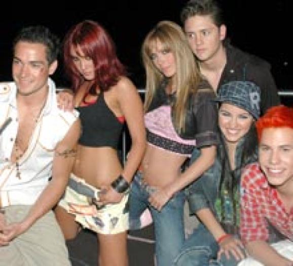 poncho, dulce, anahi, christopher, mayte y christian (rbd)(2)