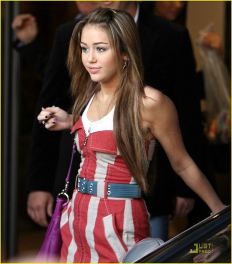 0 (399) - 00toate pozele mel cu miley cyrus00
