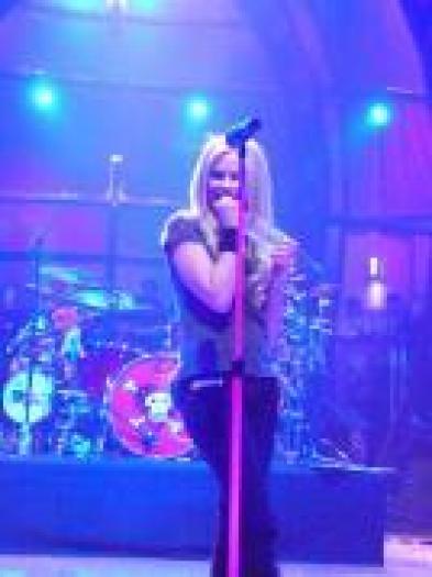 lavinge AvRiL lAViNgE