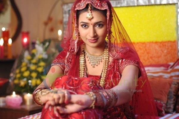n568651417_2274197_9255 - A TA PENTRU TOTDEAUNA-Divyanka Tripathi shi Sharad Malhotra-pictures