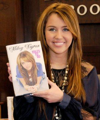 normal_booksigningla_07