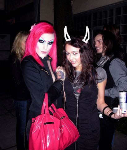 111jeffreestarmiley__oPt - multe poze miley