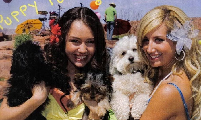 miley&ashley and dogs - miley and ashley