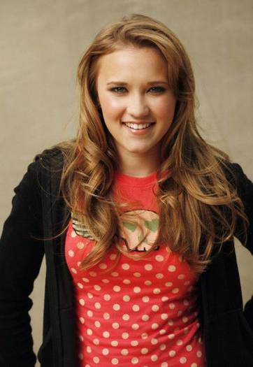 N271652-42524 - emily osment