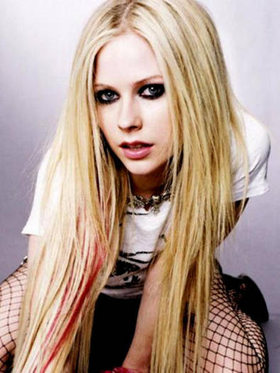 avril-lavigne-1490 - AVRIL LAVIGNE