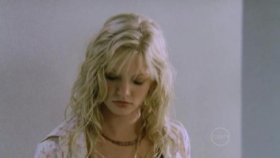 TgZF2q921632-02[1] - cariba heine