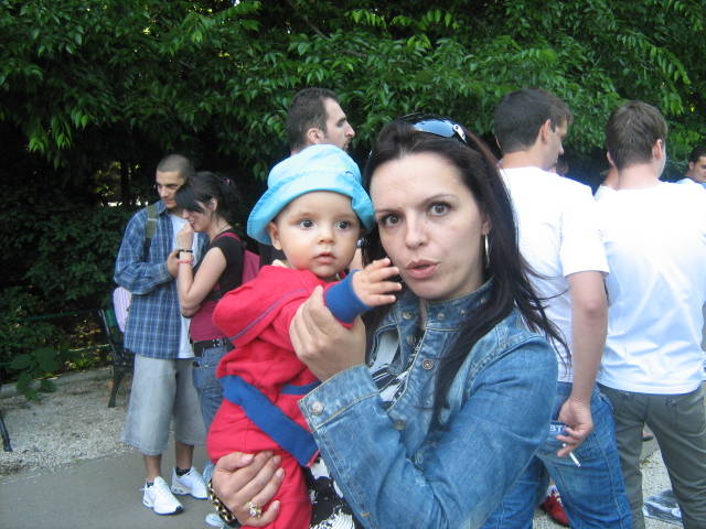 am 7 luni si in parc cu mario_29.05.2009 067