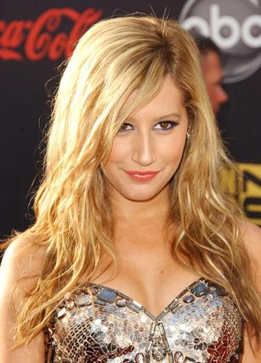 ALO-001046 - Ashly tisdale