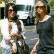 FEvu7Q536908-01 - high school musical toate pozele