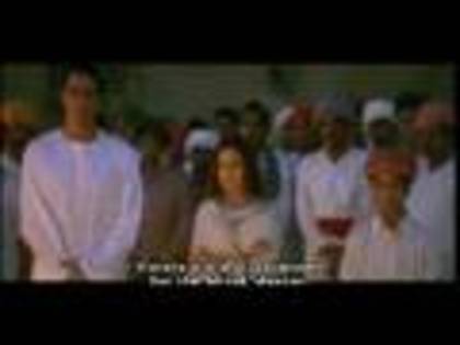 Durga si Rohit la inmormantarea mamei ei