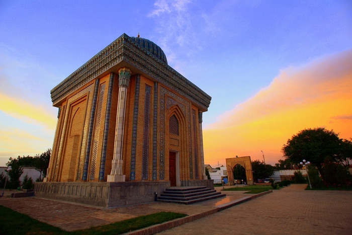 Abu Mansur Mosque in Samarkand - Uzbekistan - Islamic Architecture Around the World