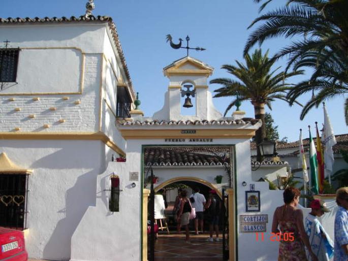 17 Hotel Pueblo Andaluz