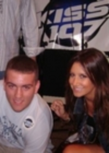 raraaaaaaaa - ASHLEY TISDALE POZE RARE