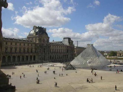 Poze Louvre Poze din paris Franta Imagini Vacanta Paris - poze PArIs