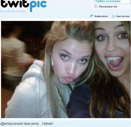 2q02a6w - Miley-Personal Picture