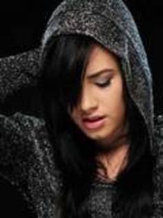 th_Demi_Lovato - Demi Lovato poze rare