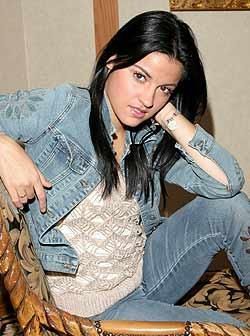 ok_890 - maite peroni