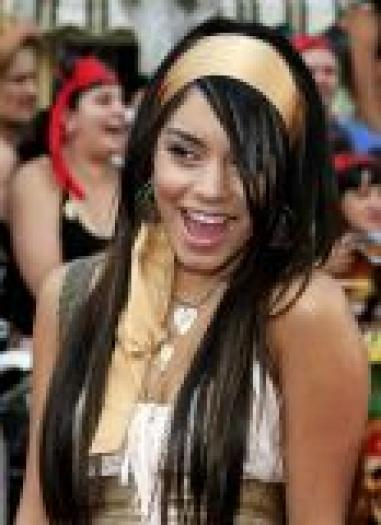 vanessa-hudgens_80 - Vanessa Hudgens