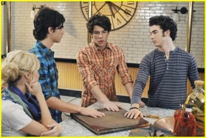 jonas-series-slice-life-10