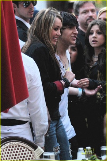 0 (26) - 00toate pozele mel cu miley cyrus00