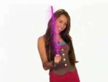 UCVOZQCIMTXJCHCQKIG - Disney Channel cu Miley