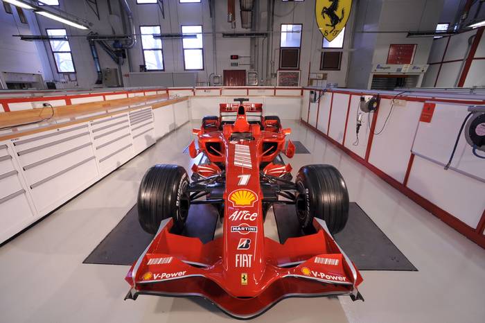(17) - Formula 1 - Ferrari 2008