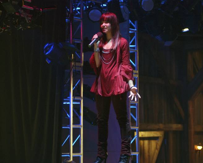 demilovato_net-camprockstills-0082 - Camp Rock