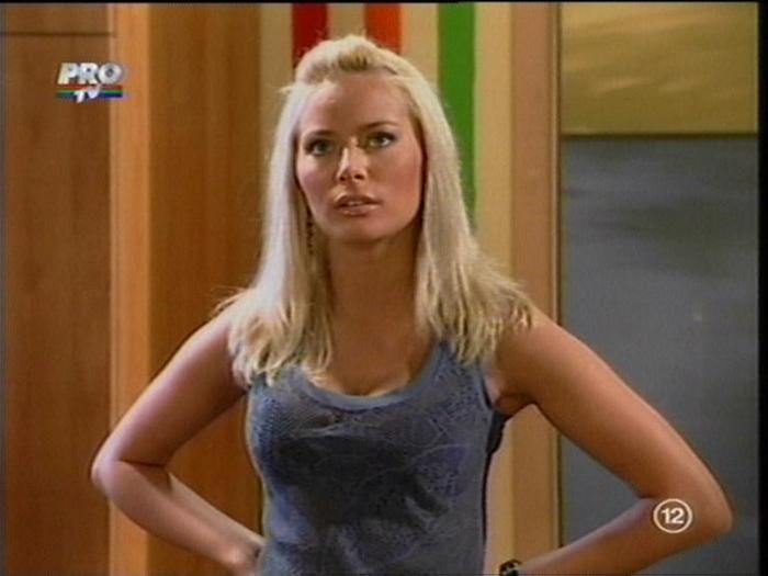 Laura-Cosoi-6