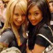 7LYVYJ379009-01 - idul lui ashley tisdale