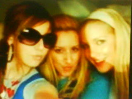DSC00906 - ASHLEY TISDALE POZE RARE