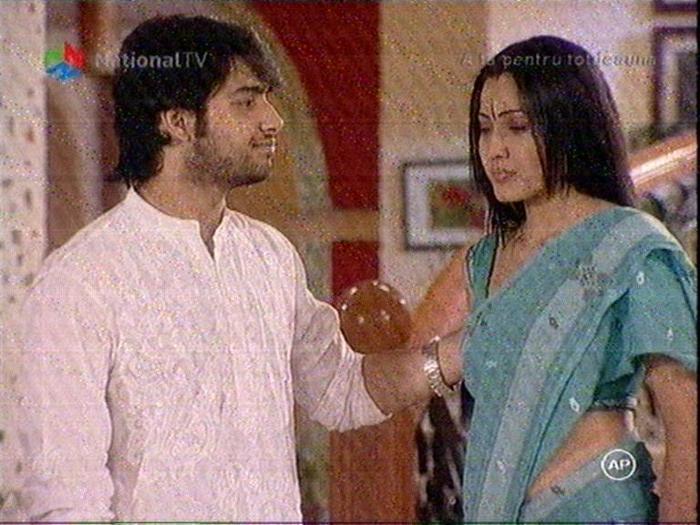 WJPNYSXCOMEEAGQKXIN - A TA PENTRU TOTDEAUNA-capturi