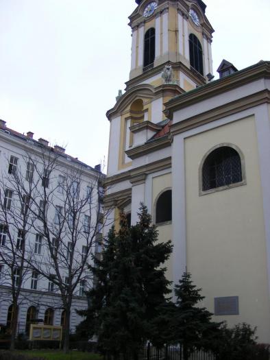 098; Viena
