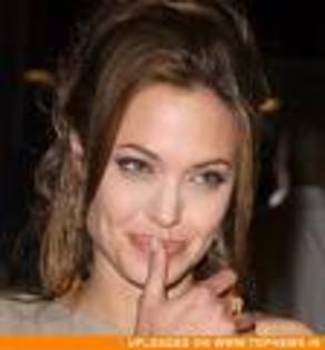 fcgvhbjnk - Angelina Jolie