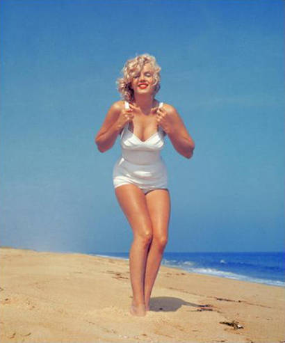 marilyn_monroe_on_long_island_1956[1] - marlyn monroe