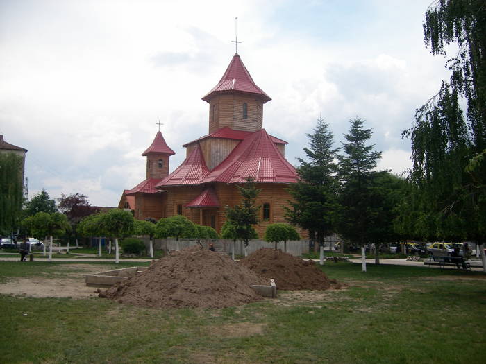 Otelu Rosu-Biserica Constantin si Elena - Excursii 2009
