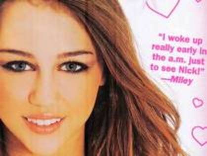 WZQWHJZCOPMSOVHMSYI - diverse poze hannah montana