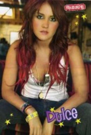 m_445 - postere cu dulce maria