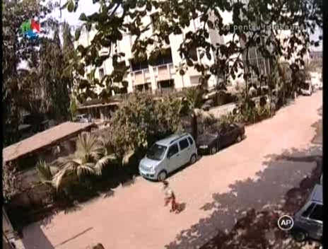 197_1_A_TA_PENTRU_TOTDEAUNA.flv_001162533
