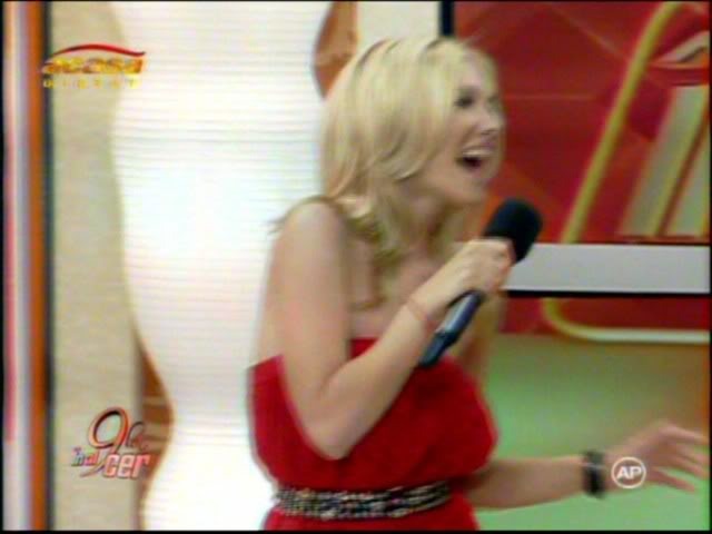 107 - Poze Cu Adela Popescu-Lia In Ingerasii Si Cativa Colegi