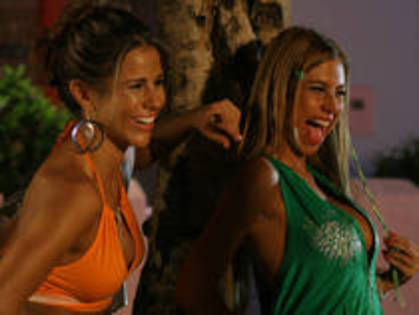 WFIXLPUCMBRBNLGWWJF - Fara sani nu exista paradis