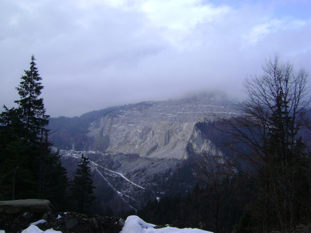 DSC07778 - UN DRUM LA CABANA BOLBOCI