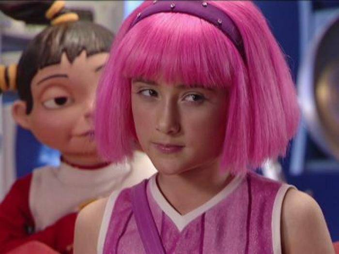 FBXMXZDEQABASMGESNX - Stefania Lazy Town