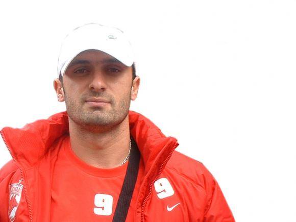 Poze Claudiu Niculescu_ Imagini Fotbal Claudiu Niculescu_ Wallpaper Claudiu Niculescu Dinamo