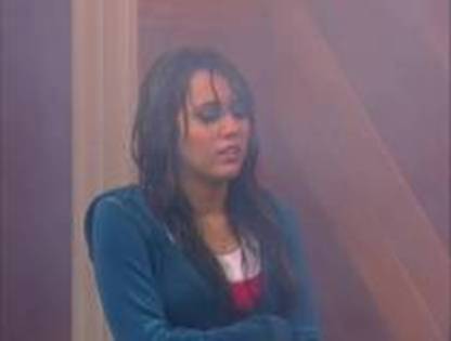 NYNLXPVIPZDFPNJRPNN - multe poze rare cu miley