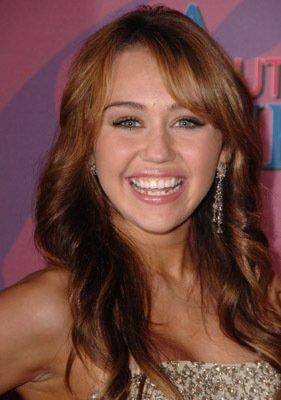 Miley-Ray-Cyrus-1224319743[1] - Miley Cyrus alias Hannah Montana