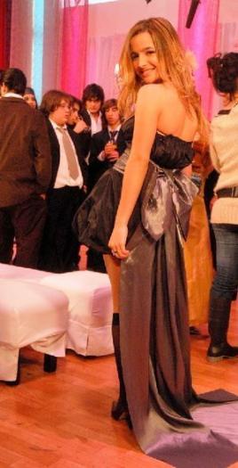 Patito-15-Birthday-patito-feo-1888585-300-588