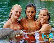 Emma,Clyo si Rikki in apa-sirene - Poze cu H2o